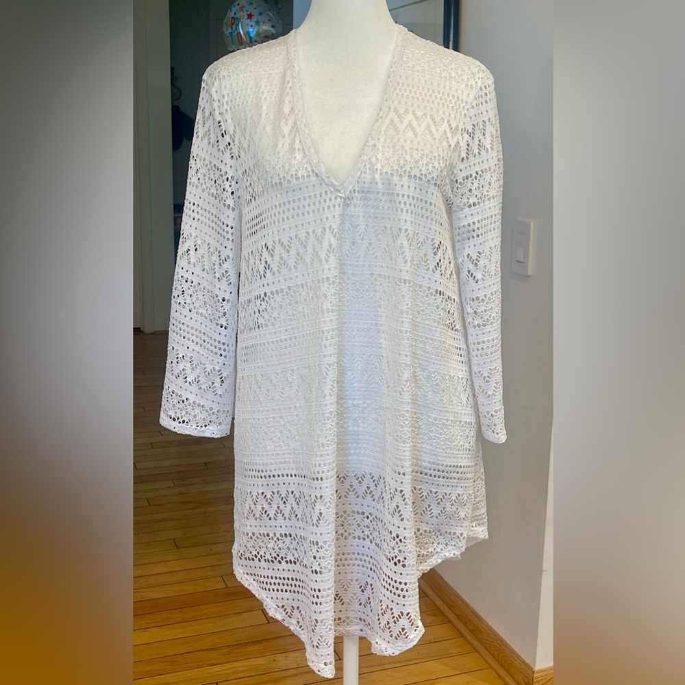 White patterned swimsuit coverup!